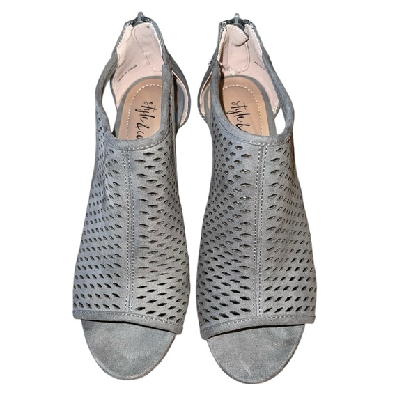 Style & Co. Haddiee Ankle Shootie Heels - Picture 2 of 6